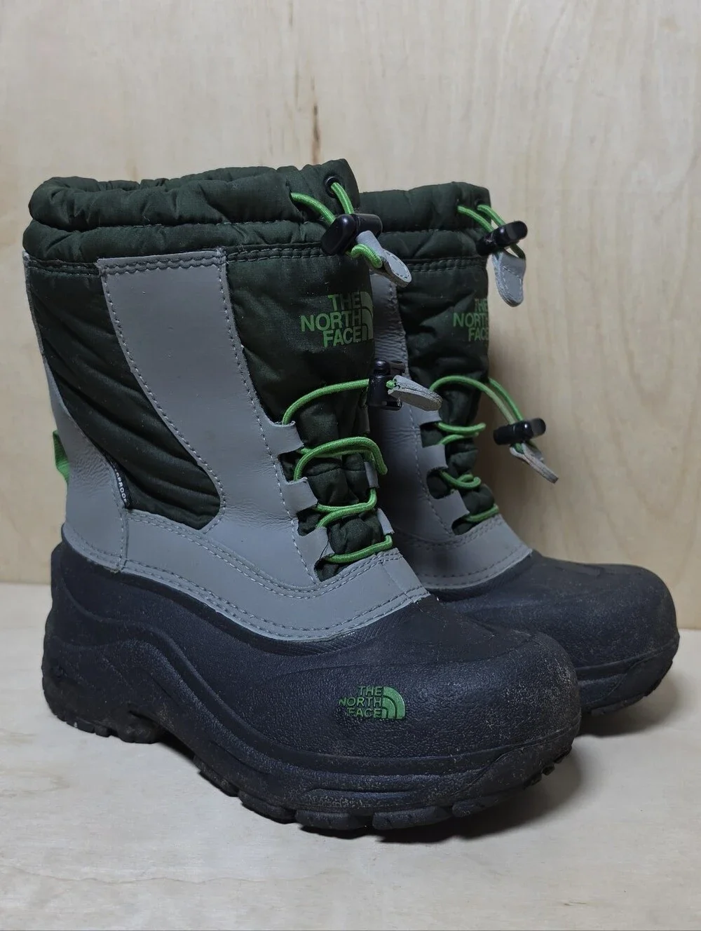 The North Face Kids' Alpenglow Winter Boots